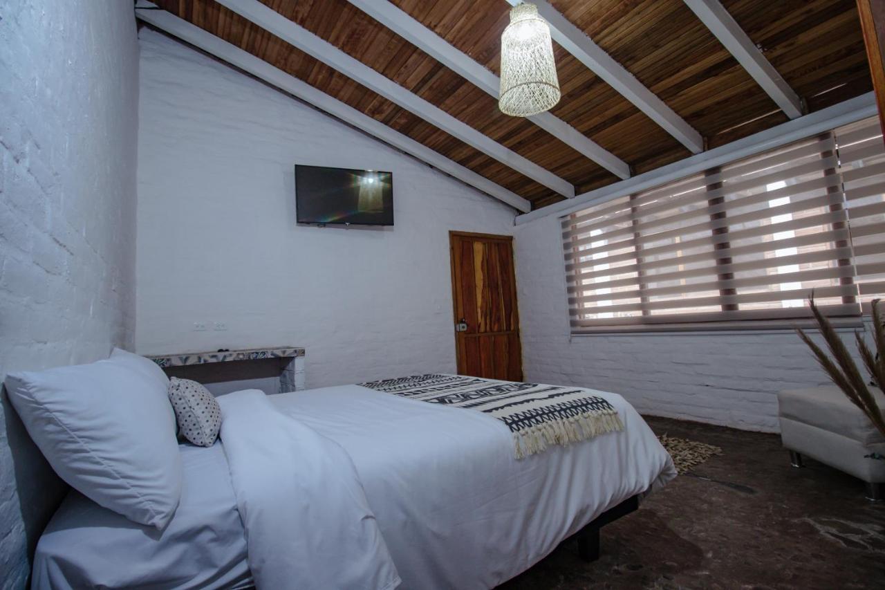 Rustic Quinta La Aurora Bed & Breakfast Banos  Luaran gambar