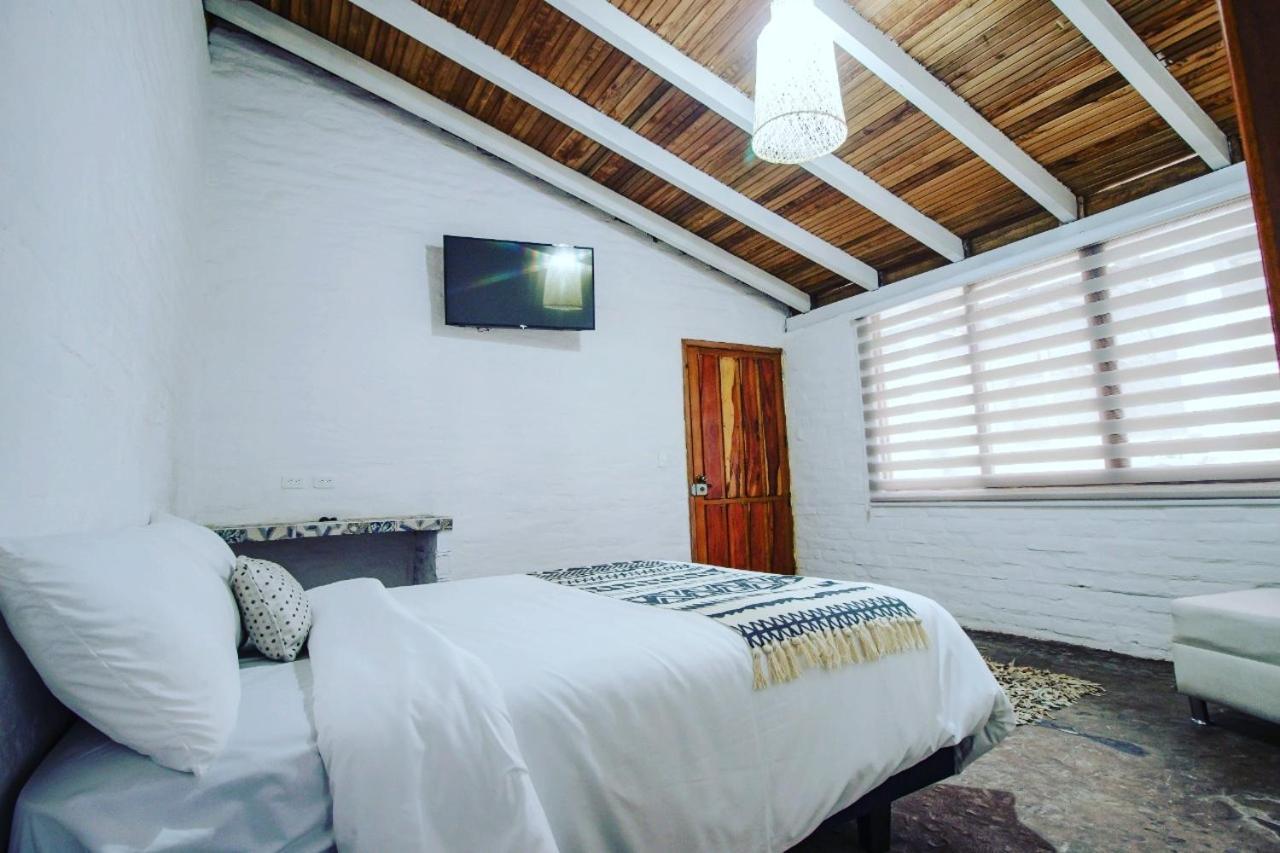 Rustic Quinta La Aurora Bed & Breakfast Banos  Luaran gambar